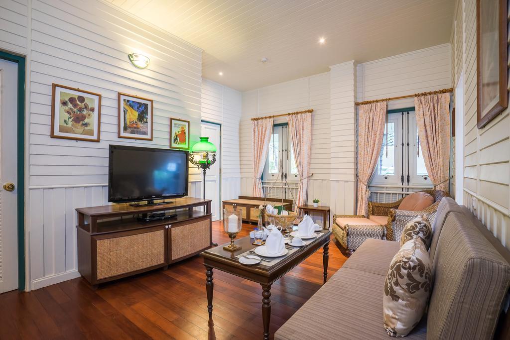 Kalanan Riverside Resort Nonthaburi Esterno foto